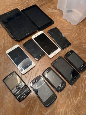 Props or other iPhone blackberry samsung